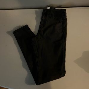 Black Abercrombie and Fitch jeans